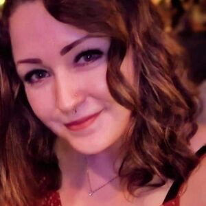 Meet your posher, Katie!